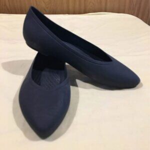Crocs Brooklyn Pointer flats